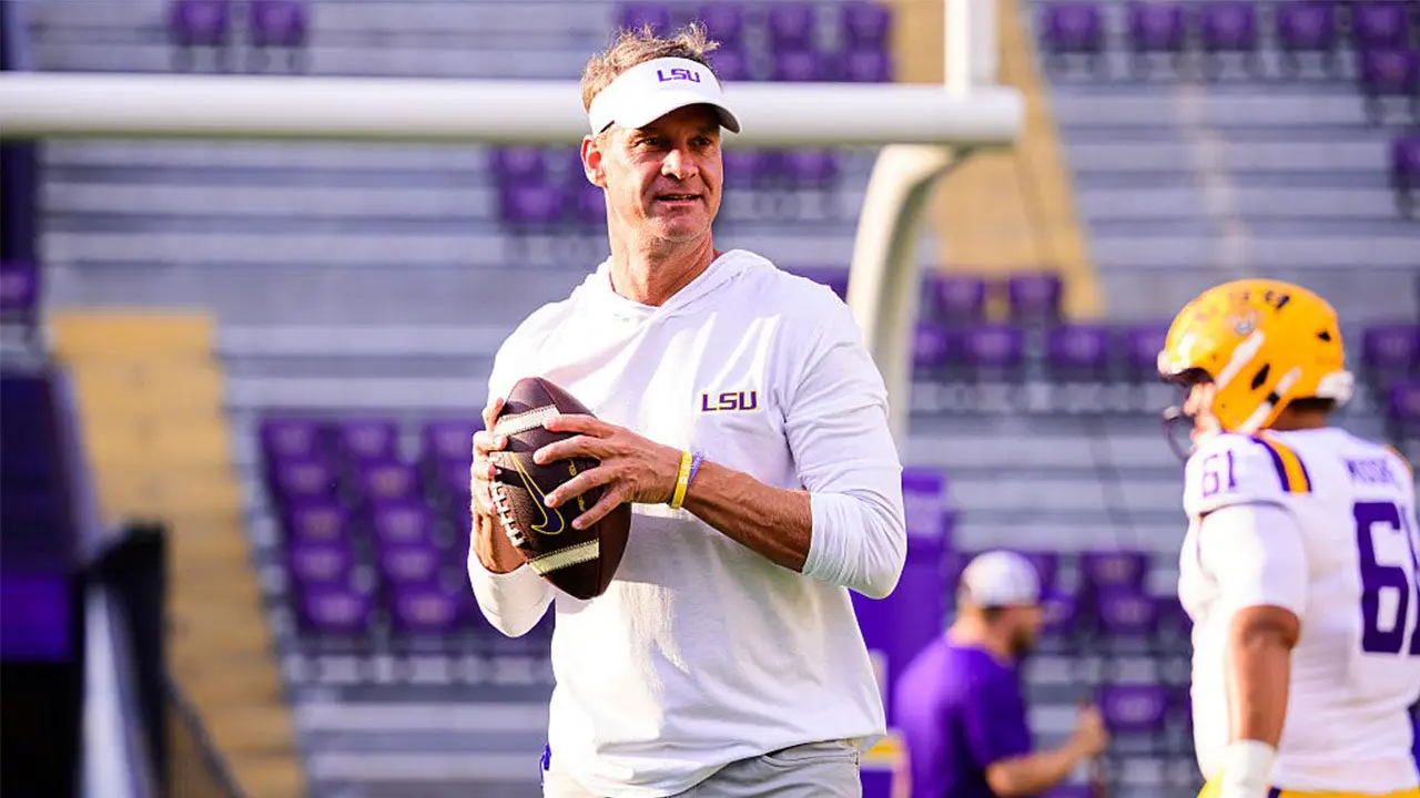 Trinidad Chambliss leads Ole Miss Rebels offense as Lane Kiffin faces former